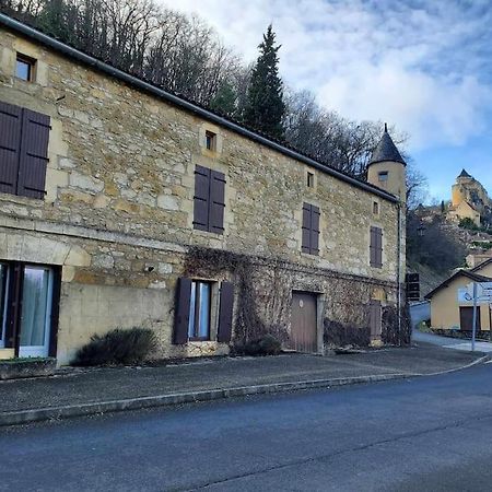 Studio Au Pied Du Chateau De Castelnaud Exterior foto
